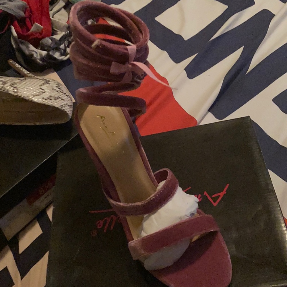 Cute Velvet High Heels